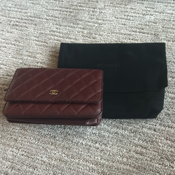 Chanel Caviar Quilted Wallet on Chain Burgundy - Picture 6 of 6